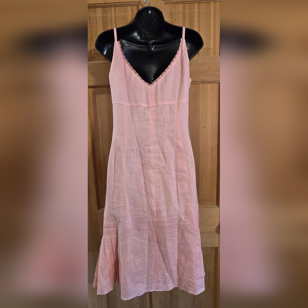 Ann Taylor Pretty Pink V- Neck Linen Dress Adorable Pleats Vacation Cruise Date - Picture 8 of 9